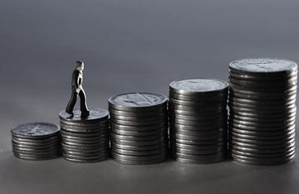 compensation and benefits manager